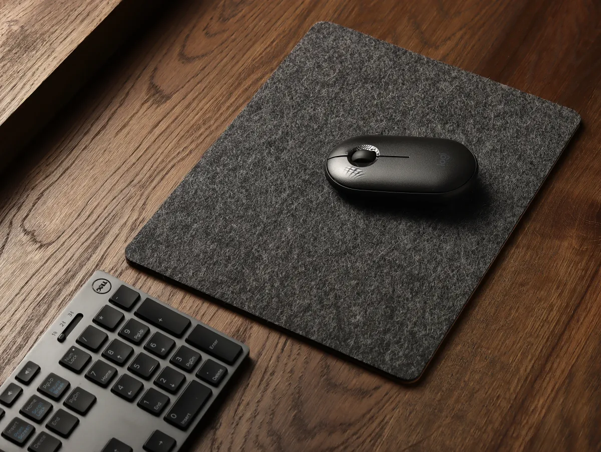 PAD MOUSE SAFETY (Wool Felt)